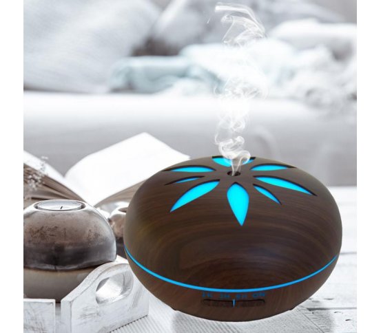 Aroma difuzér Y02 tmavé dřevo, dálkové ovládání 550ml Hütermann 1