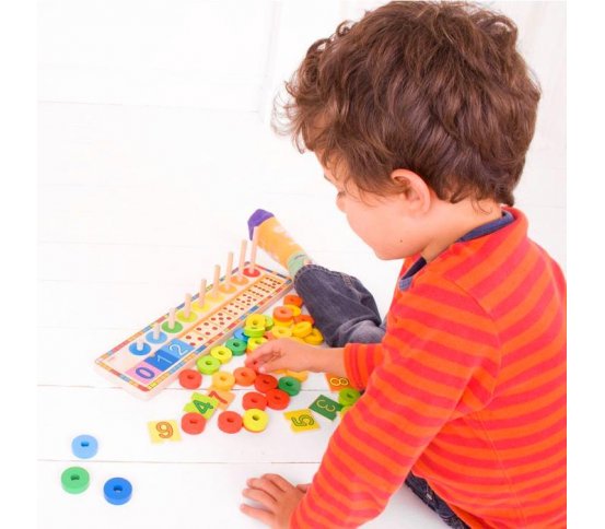 Bigjigs Toys Naučná hra - Deska nasazování s čísly