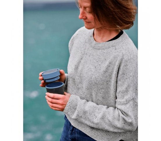 Kelímek na kávu do auta i na cesty