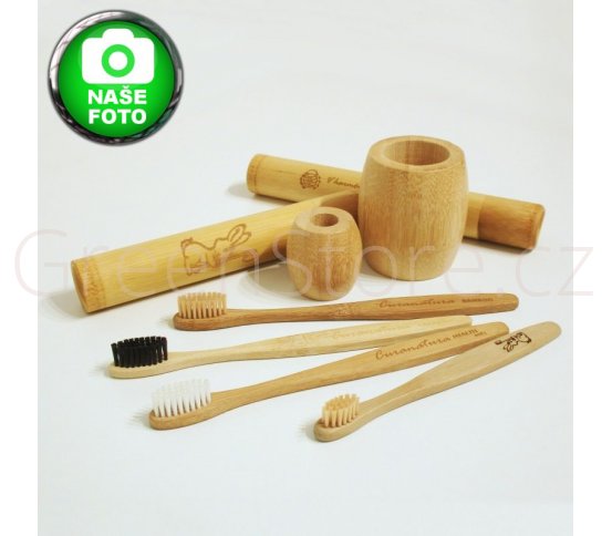 Bambusový zubní kartáček s aktivním uhlím Carbon, Curanatura