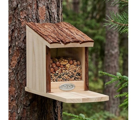 Dřevěné krmítko pro veverky s kůrou Esschert Design 1