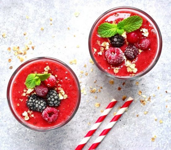 Ekoslámky Papírová brčka 50ks - červená GoEco