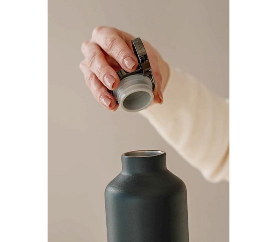 Equa Nerezová termoska - tmavě šedá 680ml 4