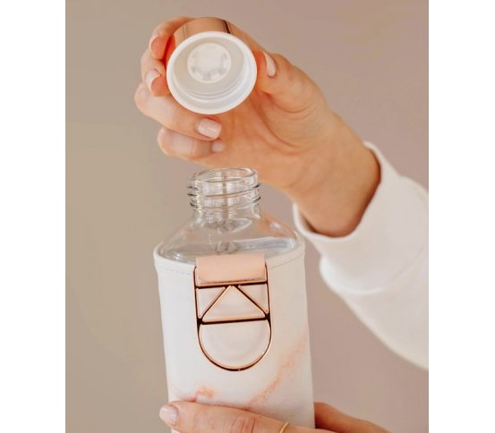 Equa Skleněná láhev s obalem Mismatch Lava 750ml 4