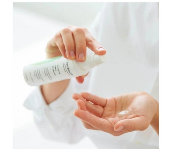 Hemptouch Čistící pleťová emulze 100ml greenstore.cz