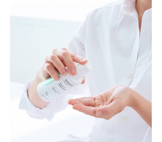 Hemptouch Hydratační rozjasňující esence - vzorek 2ml tester