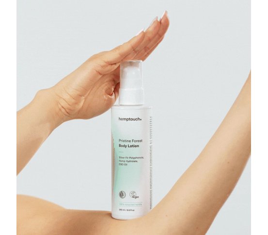Hemptouch Tělové mléko Pristine Forest - vzorek 8ml natural
