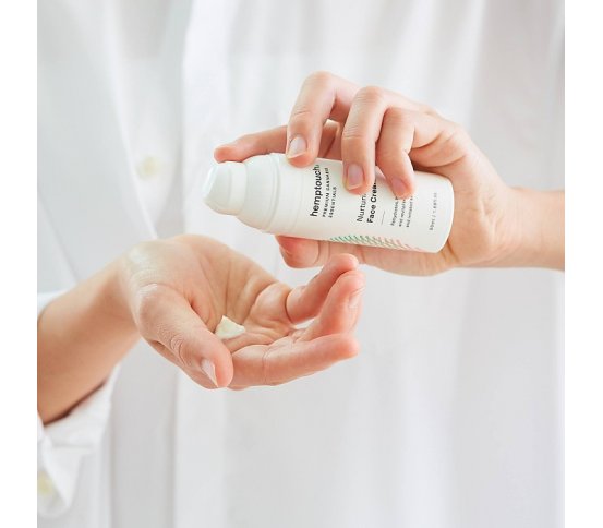 Prémiová 3-fázová péče o pleť Hemptouch