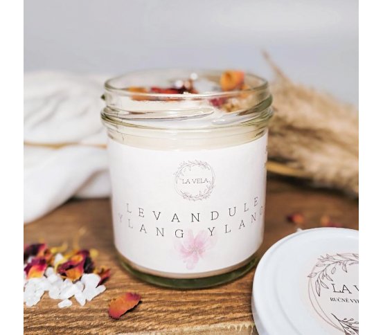 LaVela Sójovo-kokosová svíčka Levandule a Ylang Ylang 130ml