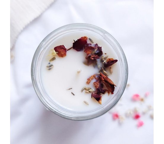 Ekologická svíčka vyrobená v Česku