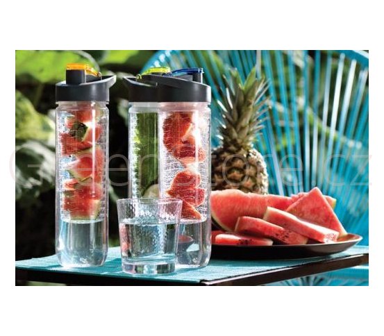 Ekologické láhve s košíkem na ovoce z odolného tritanu Loooqs