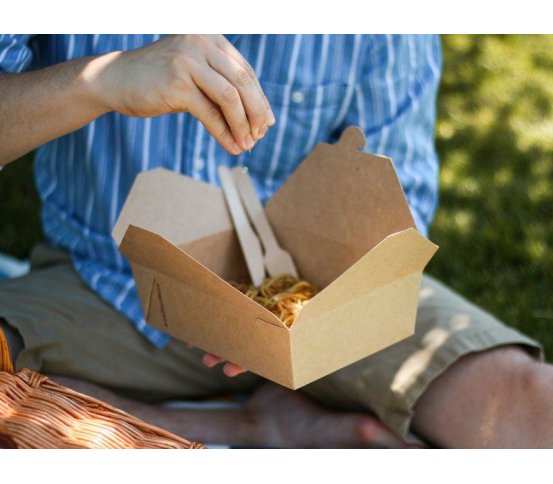 Papírový jídelní box na odnos rozvoz obědů