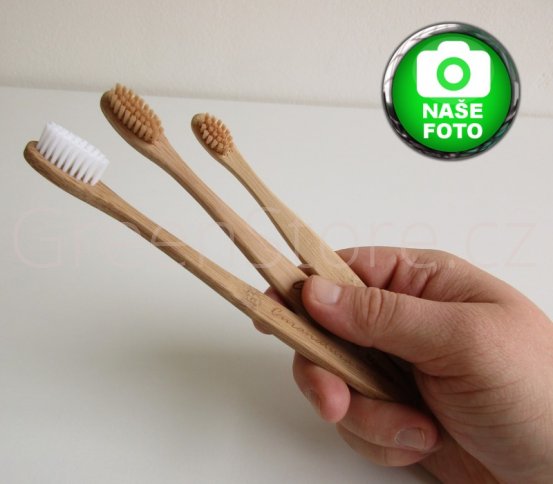 Použití přírodních bambusových zubních kartáčků