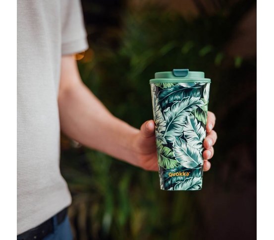 Ekologický hrnek na kávu do auta