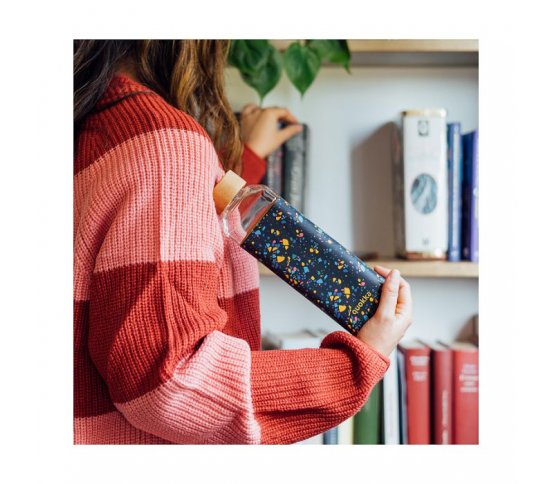 Quokka Skleněná láhev na vodu Storm 700ml - terrazzo