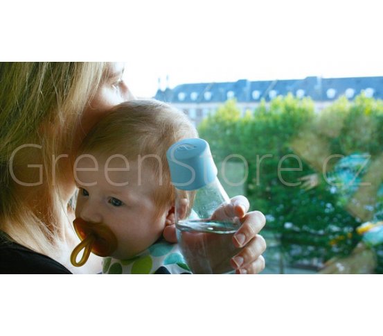 Maminka a mimi s ReTap lahví na vodu