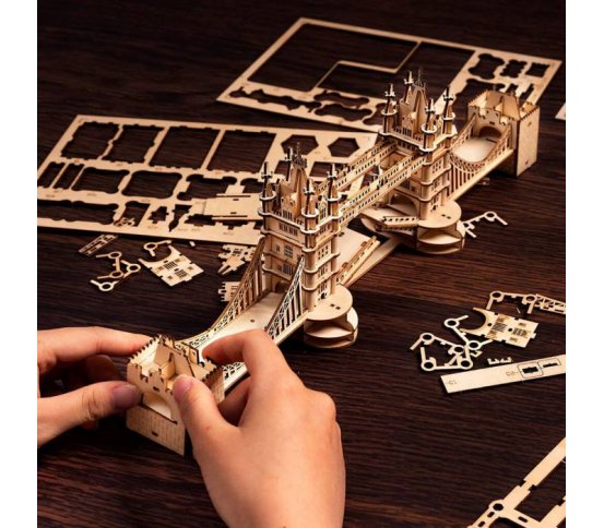 Robotime Tower Bridge dřevěné 3D puzzle svítící