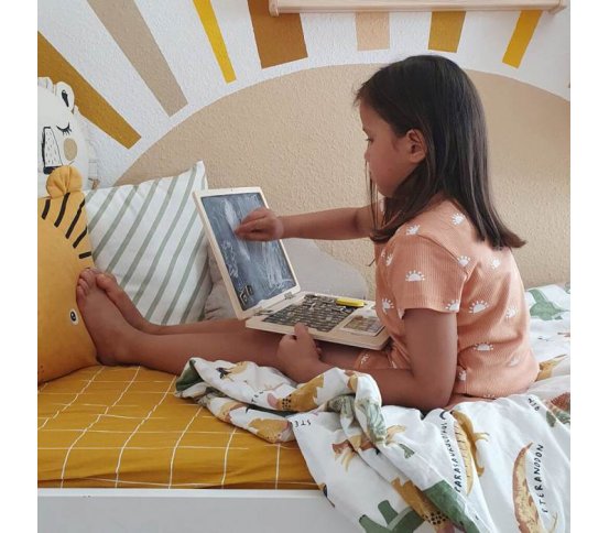 Small Foot Dřevěný notebook magnetický