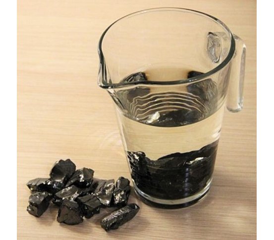 Šungitová drť 2-4cm pro filtraci vody 1kg 2