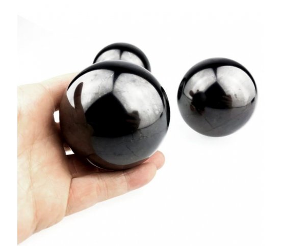 Šungitová koule leštěná 6cm pro harmonizaci