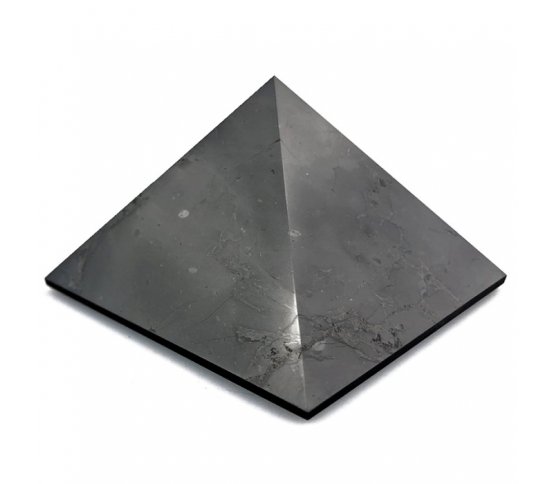 Šungitová pyramida leštěná 10x10cm pro harmonizaci