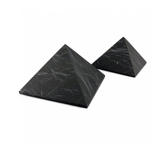 Šungitová pyramida neleštěná 8x8cm sungitstore