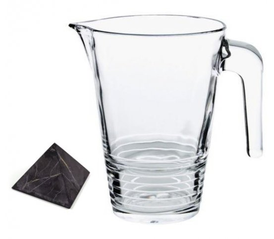 Šungitová pyramida neleštěná 4x4cm pro filtraci vody