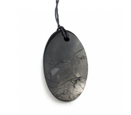 Šungitový přívěsek oval 5x3cm