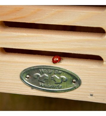 Dřevěný domek pro berušky Diapozitiv