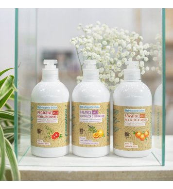 Greenatural Intimní mycí gel Dailycare měsíček a levandule BIO 500ml