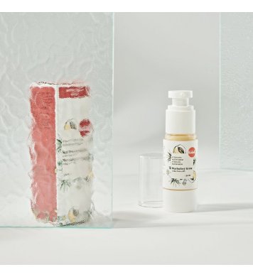 Kvitok Noční meruňkový krém pro citlivou pleť 30ml greenstore.cz