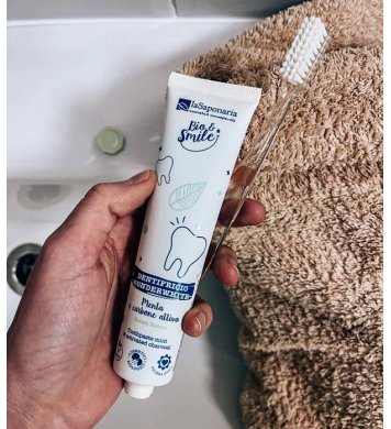 laSaponaria Bělící zubní pasta Wonder White BIO 75ml greenstore.cz