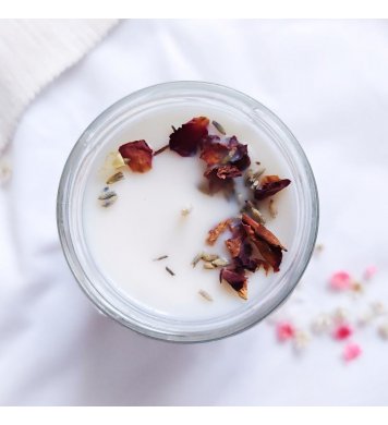 Ekologická svíčka vyrobená v Česku