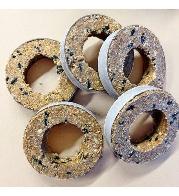 Kolečka s lojovou náplní pro ptáky na zavěšení