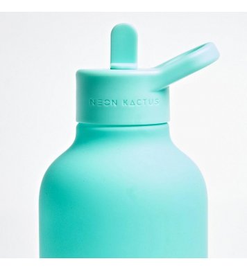 Kvalitní velká láhev s brčkem