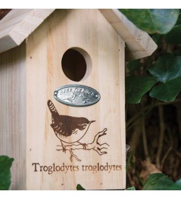 Zahradní dřevěná ptačí budka pro malé ptáky