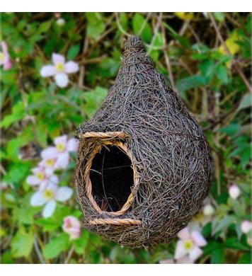 Přírodní budka pro zahradní ptáky