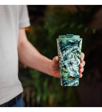 Ekologický hrnek na kávu do auta