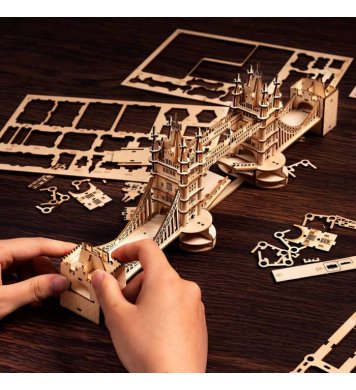 Robotime Tower Bridge dřevěné 3D puzzle svítící