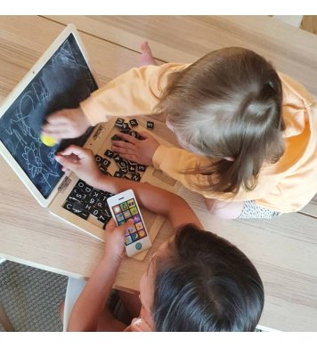 Small Foot Dřevěný notebook magnetický