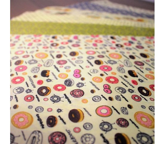 Voskovaný ubrousek 30x35cm - donutlover Wrapík 3